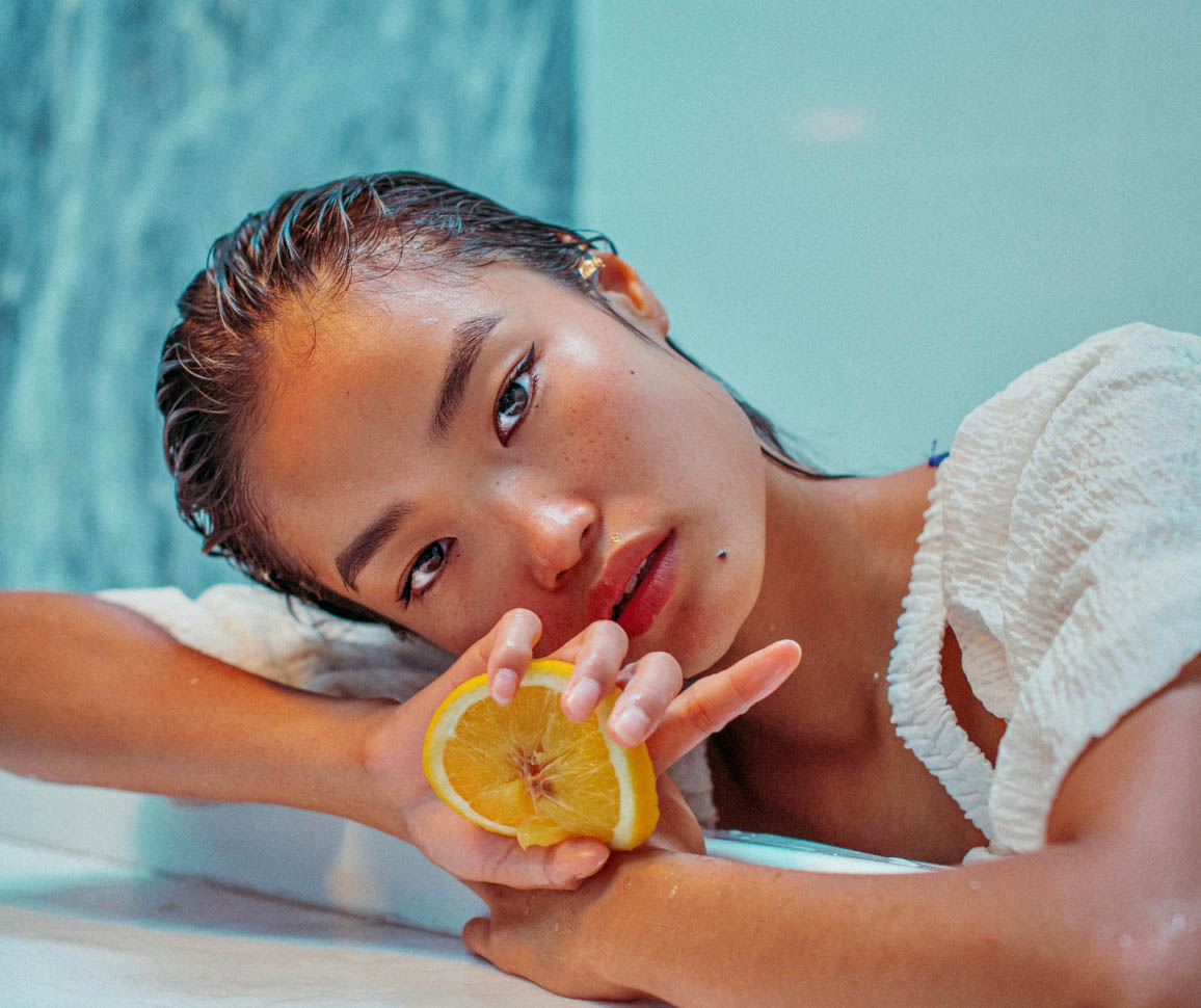 Women talk about their experience using natural moisturizer